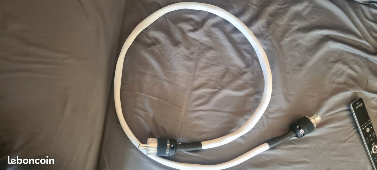 Cable secteur JSV Audio Signature 2 SE p2 1,5 mètre (image 2)