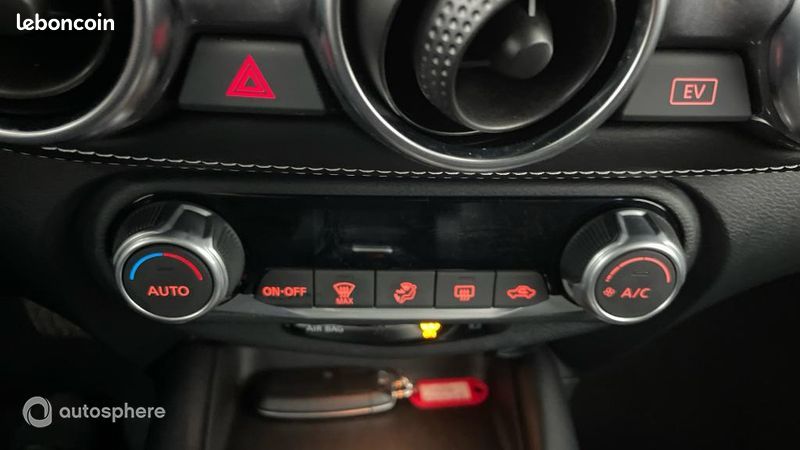 Nissan Juke 1.6 Hybrid 143ch N-Connecta 2023 (image 19)