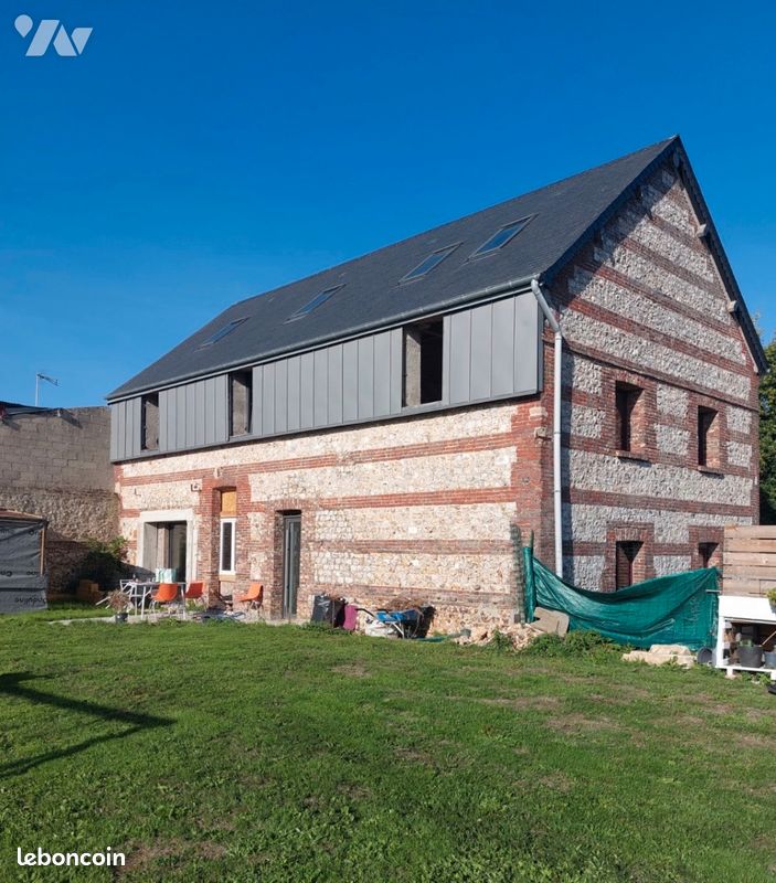 Maison 8 pièces 180 m² · à Terres-de-Caux · 180 m² · 239 900 €