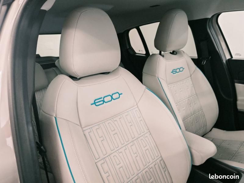 Fiat 600 1.2 Hybrid Turbo 110ch La Prima eDCT6 (image 26)
