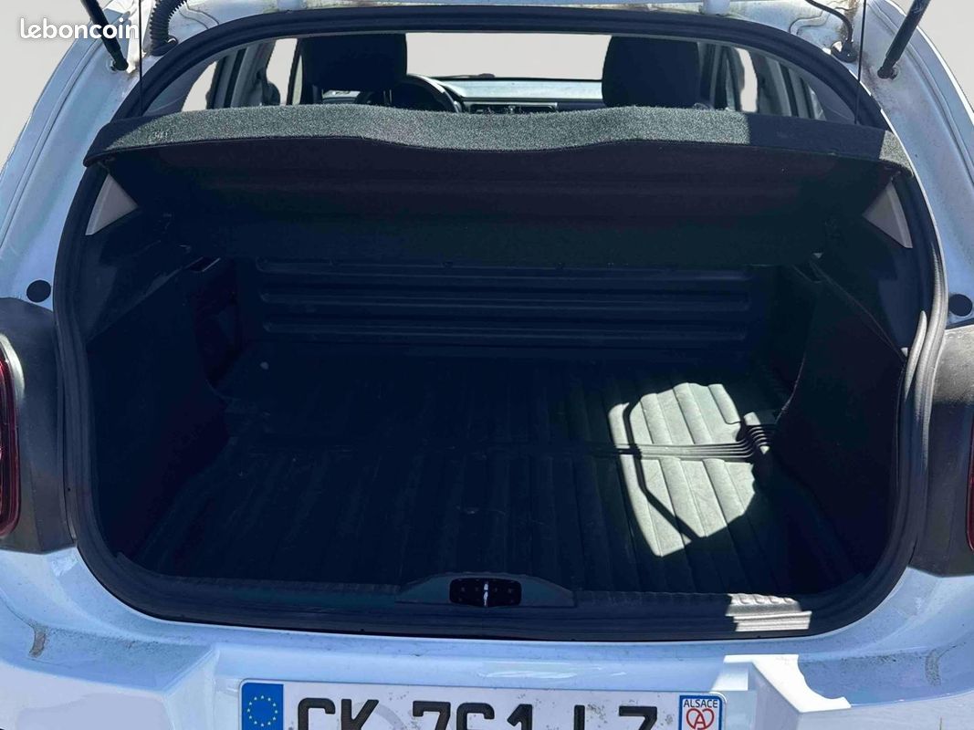 Citroen C3 Sté 1.2 PureTech 83ch Feel Business R (image 5)