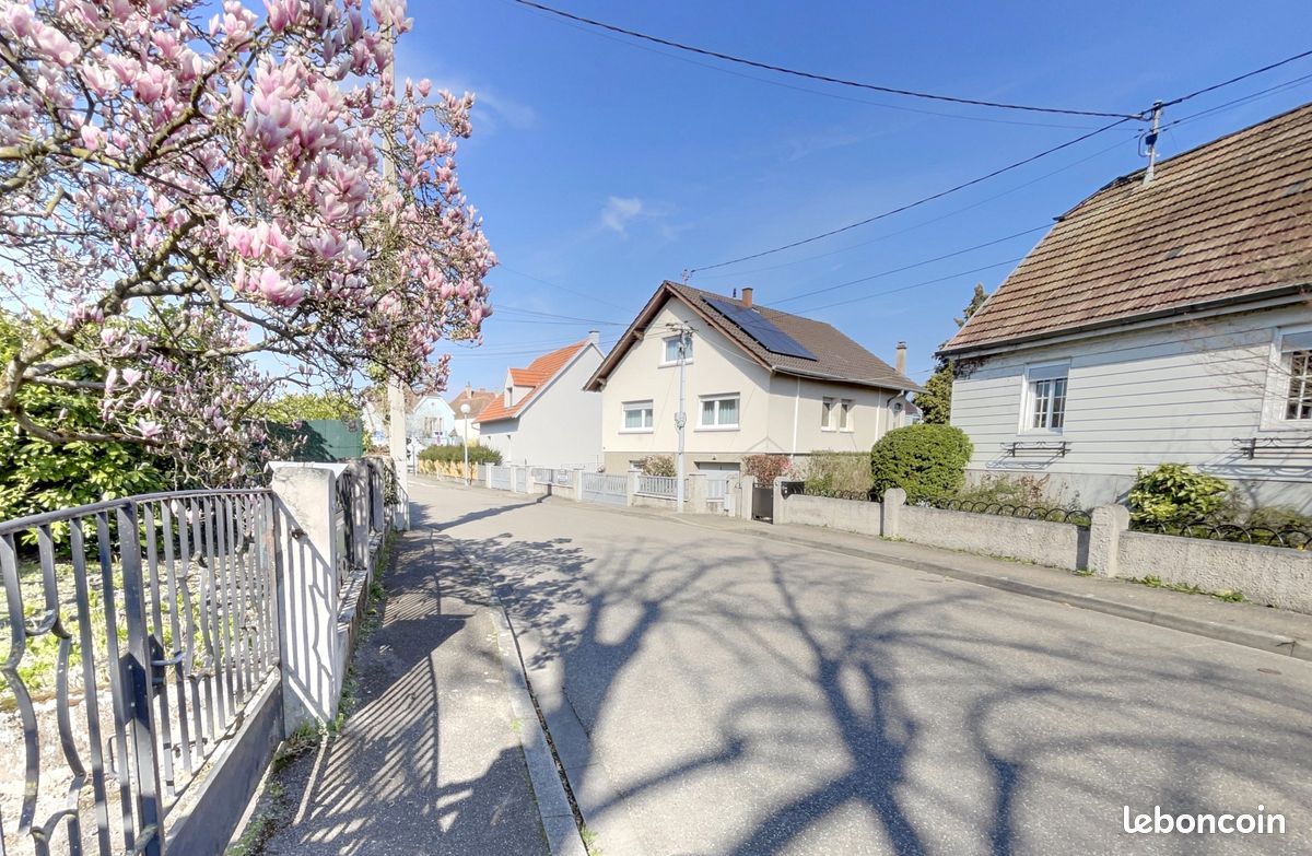 Maison 5 pièces 126 m² · à Geispolsheim · 126 m² · 447 000 €