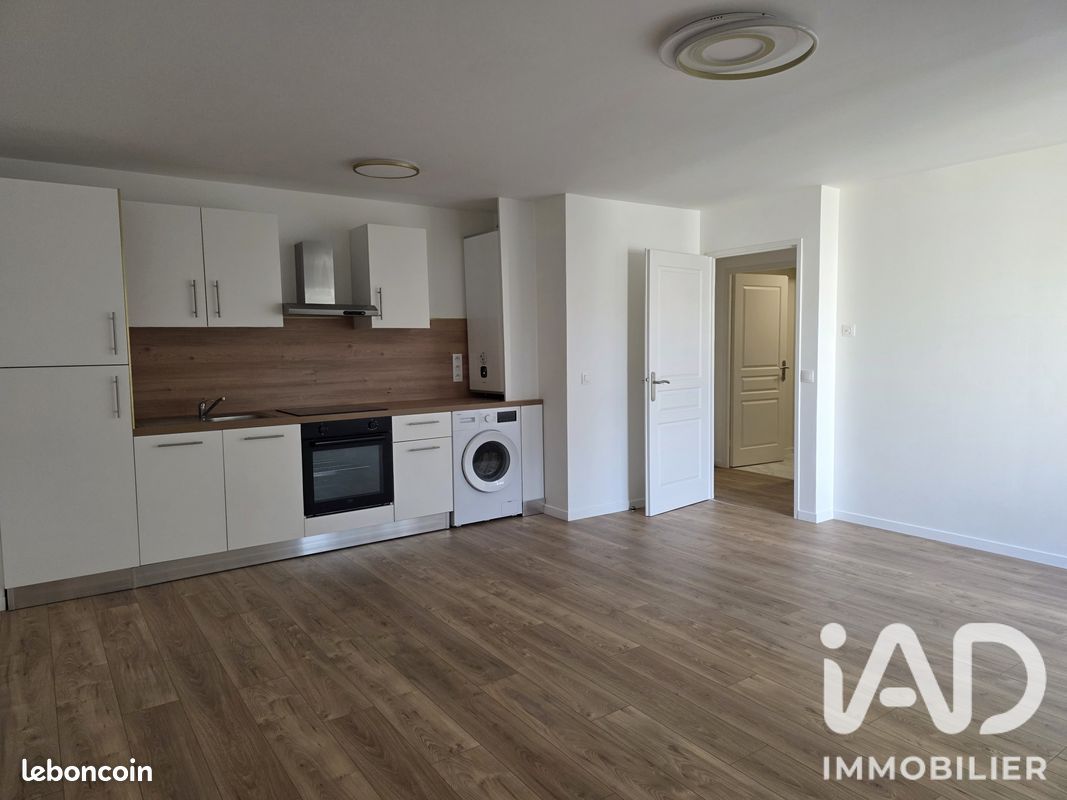 Appartement 2 pièces 44 m² · à Claye-Souilly · 44 m² · 195 000 €
