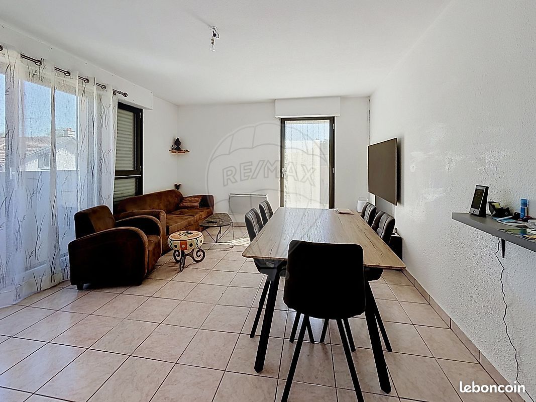 Appartement 3 pièces 63 m² · à Sainte-Suzanne · 63 m² · 595 €/mois