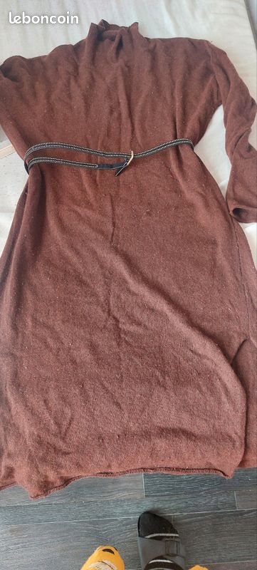 Robe pulls (image 3)