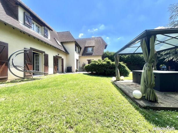 Maison 6 pièces 200 m²