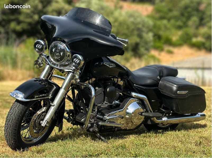 Harley Davidson Roadking (image 1)