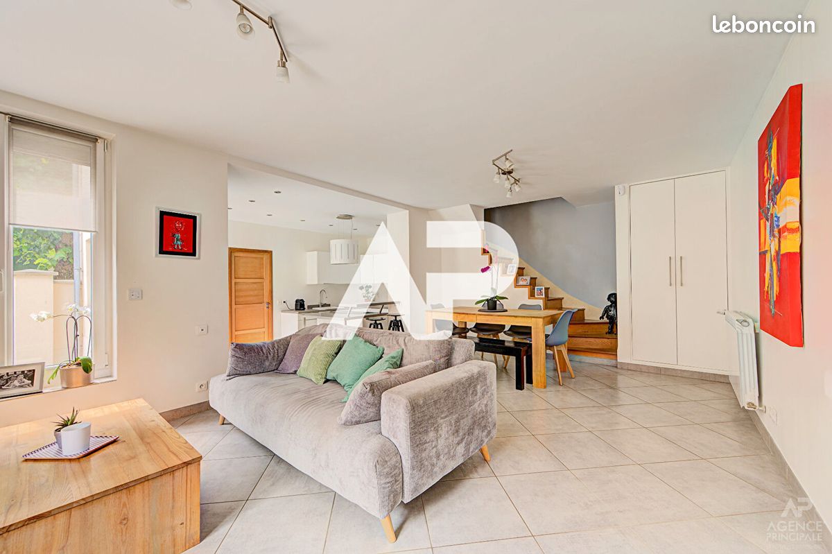 Maison 6 pièces 120 m² · à Rueil-Malmaison · 120 m² · 795 000 €