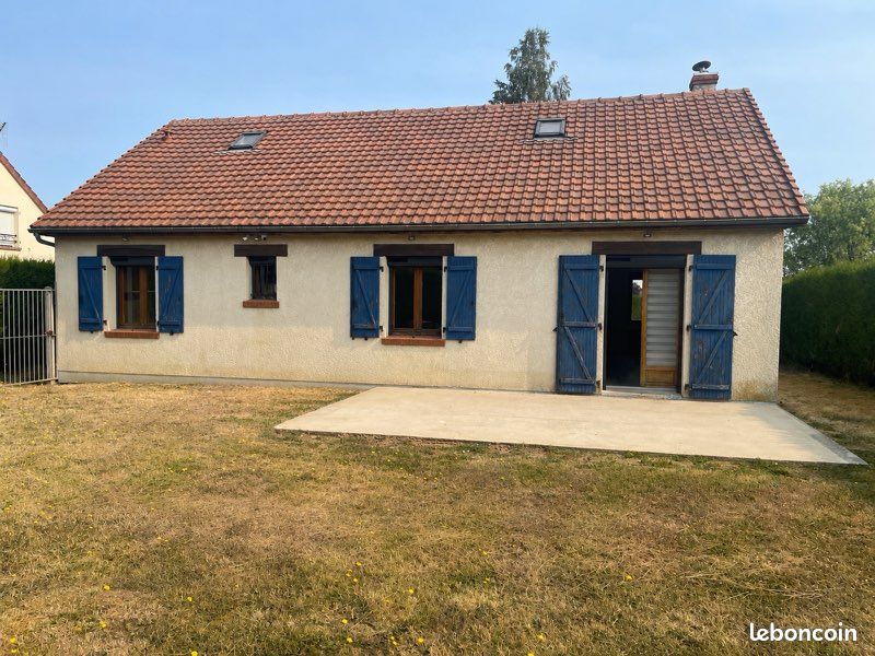 Maison 5 pièces 105 m² · à Grandvilliers · 105 m² · 970 €