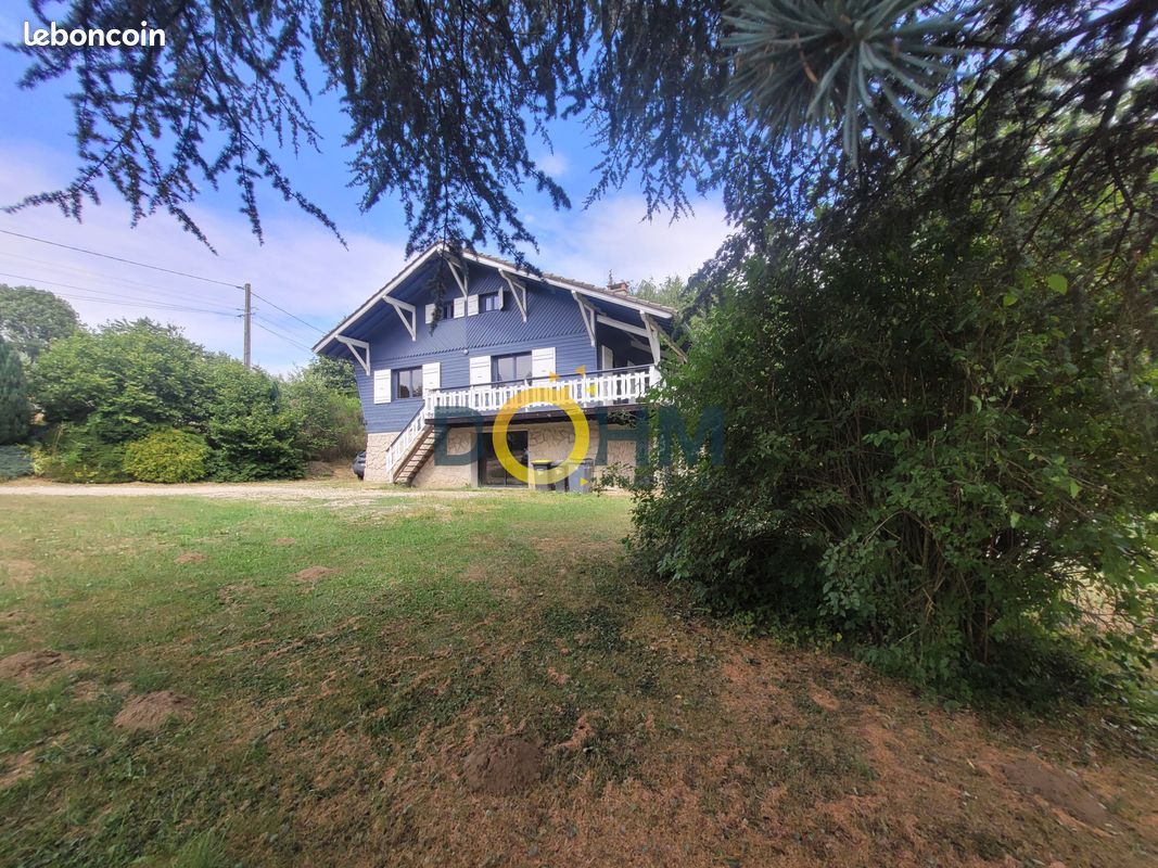 Maison 6 pièces 86 m² · à Apinac · 86 m² · 199 000 €