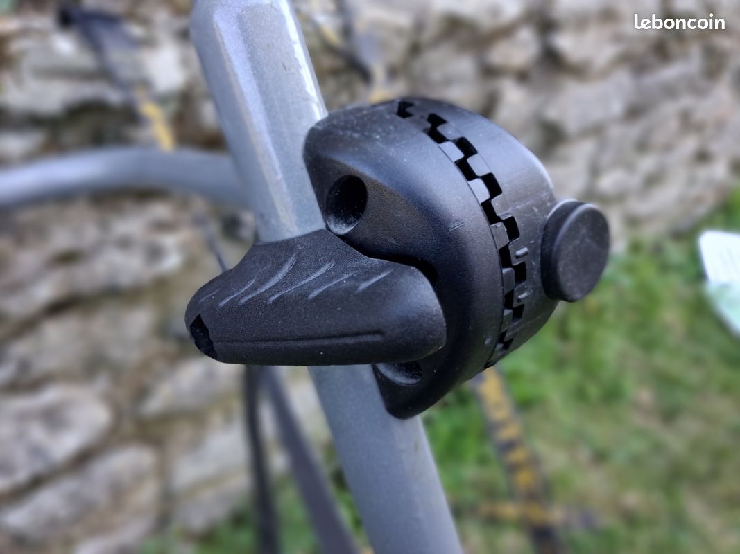Porte velos haillon pour 3 velos (image 10)
