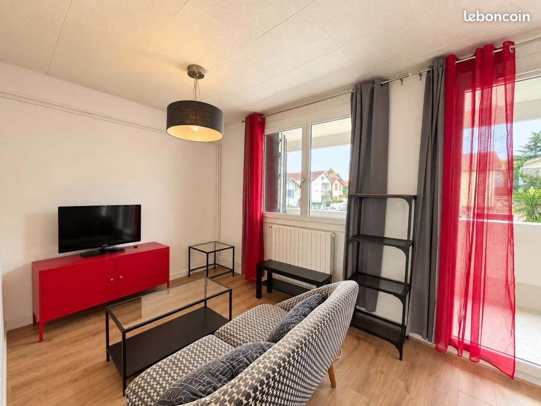Appartement 3 pièces 77 m² · à Toulouse · 77 m² · 856 €/mois