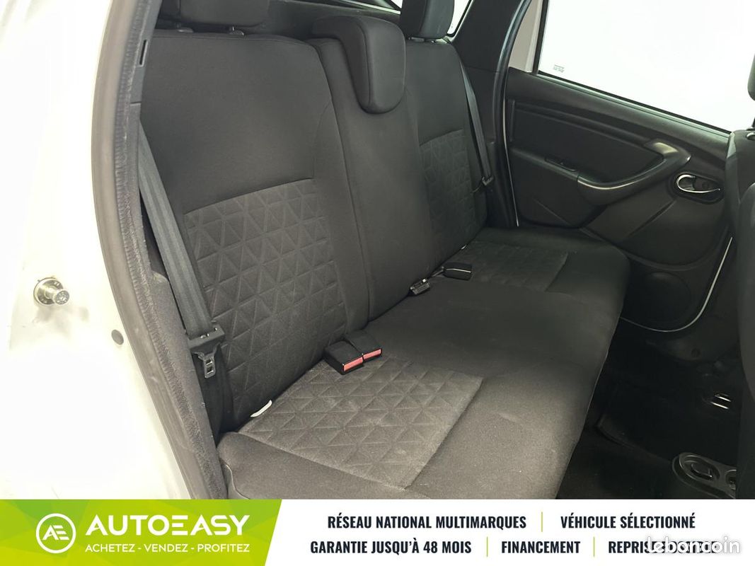 Dacia Duster 1.5 dCi 110 ch 4x2 Ambience (image 17)