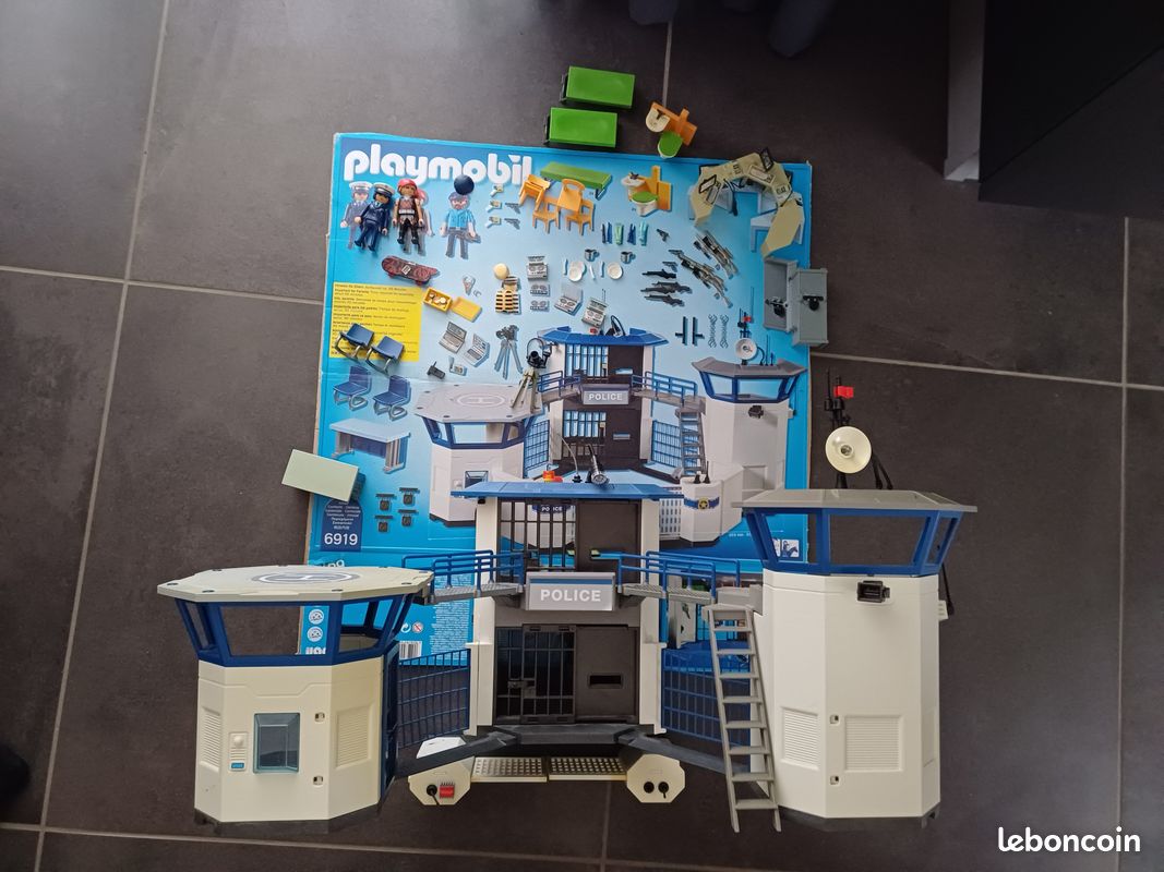 Playmobil commissariat de police avec prison-city action-6919 (image 1)