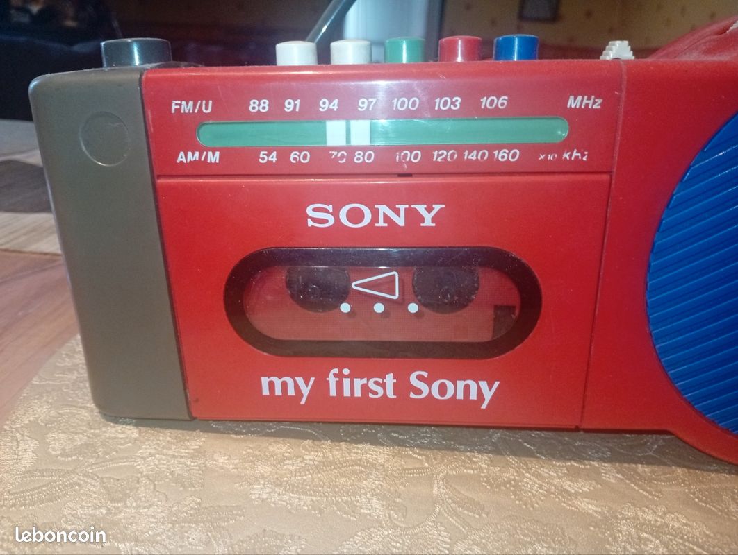 Rare Sony my first Sony CFM-2000 (image 3)