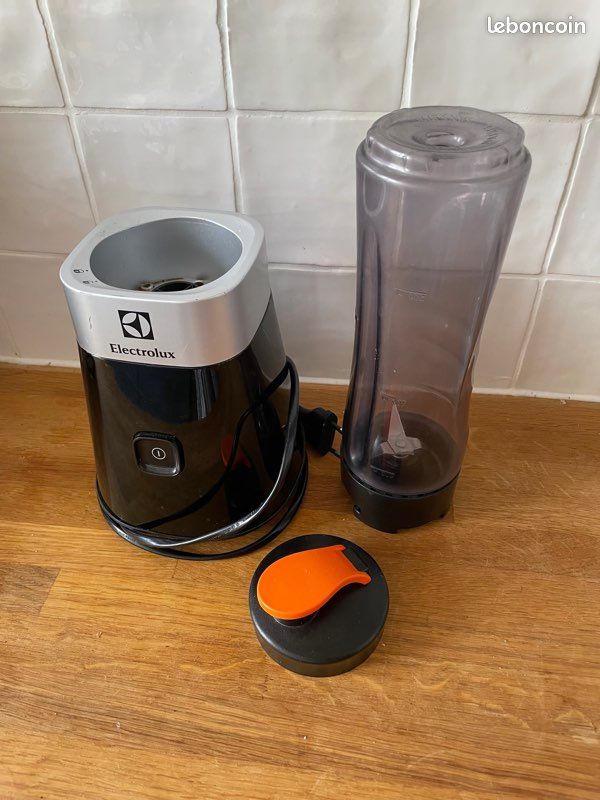 Blender Electrolux Easy Compact (image 1)