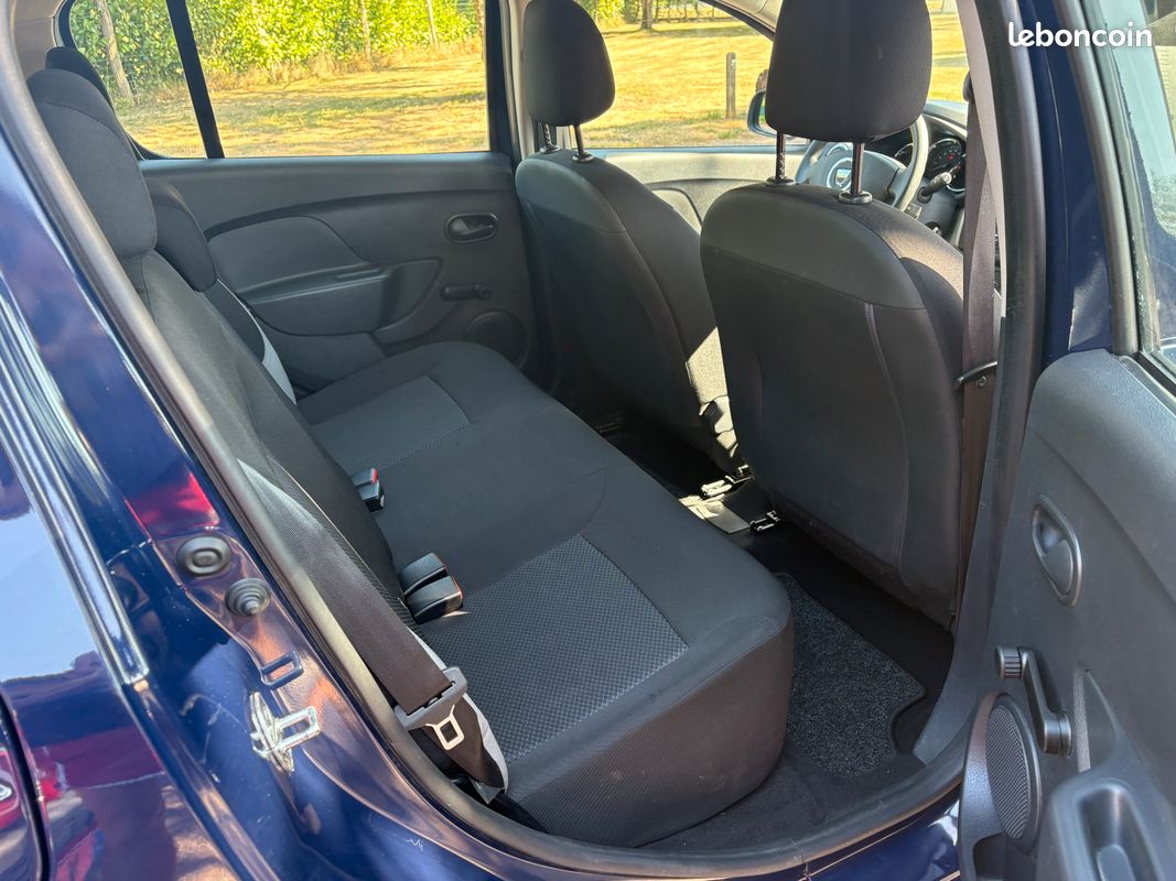 Dacia sandero 1.2 75 cv (image 3)