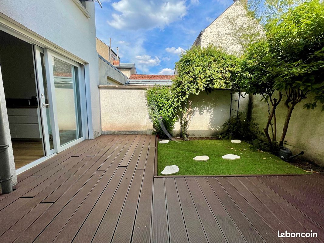 Maison 4 pièces 93 m² · à Orléans · 93 m² · 359 000 €