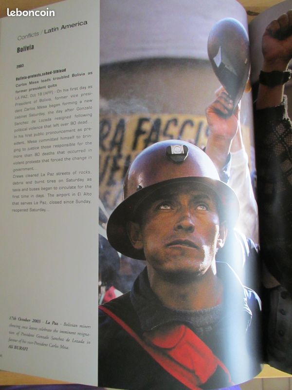 THE WORLD IN PHOTOGRAPHS AGENCE FRANCE PRESSE 2003 (ref biblio 6636) (image 8)