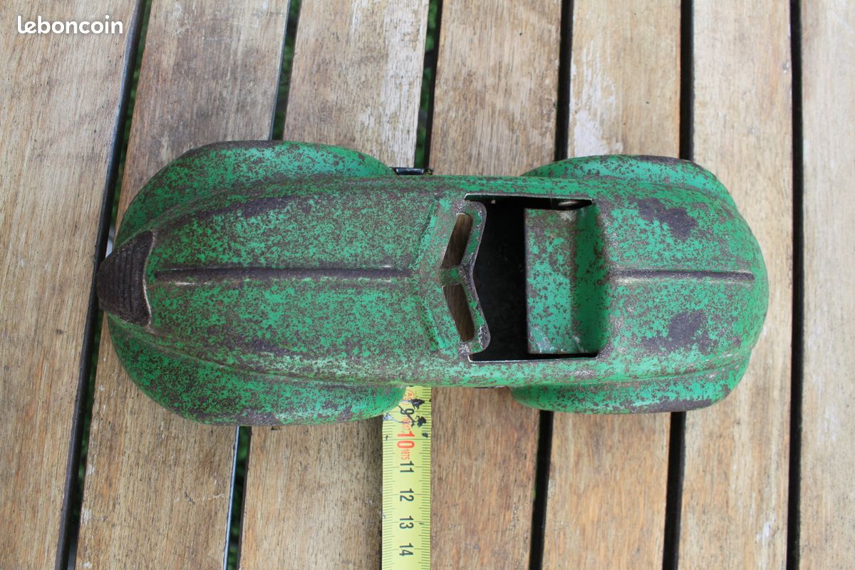 GRANDE VOITURE ANCIENNE en tole à friction EUR 60,00 - FR