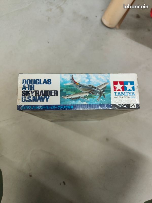 Tamiya Scale Models Aircraft #61058 - 1/48 Douglas A-1H Skyraider Tamiya Scale Models Aircraft #61058 - 1/48 Douglas A-1H Skyraider