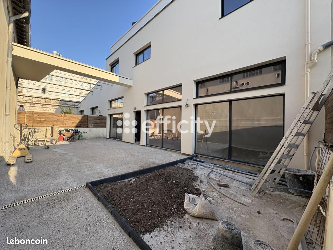 Appartement 5 pièces 180 m² · à Argenteuil · 180 m² · 435 000 €