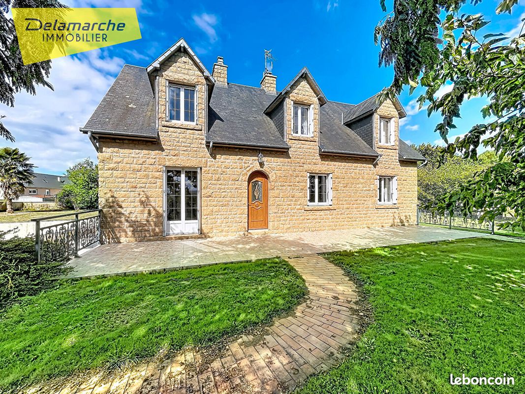 Maison 7 pièces 144 m² · à Grandparigny · 144 m² · 243 000 €