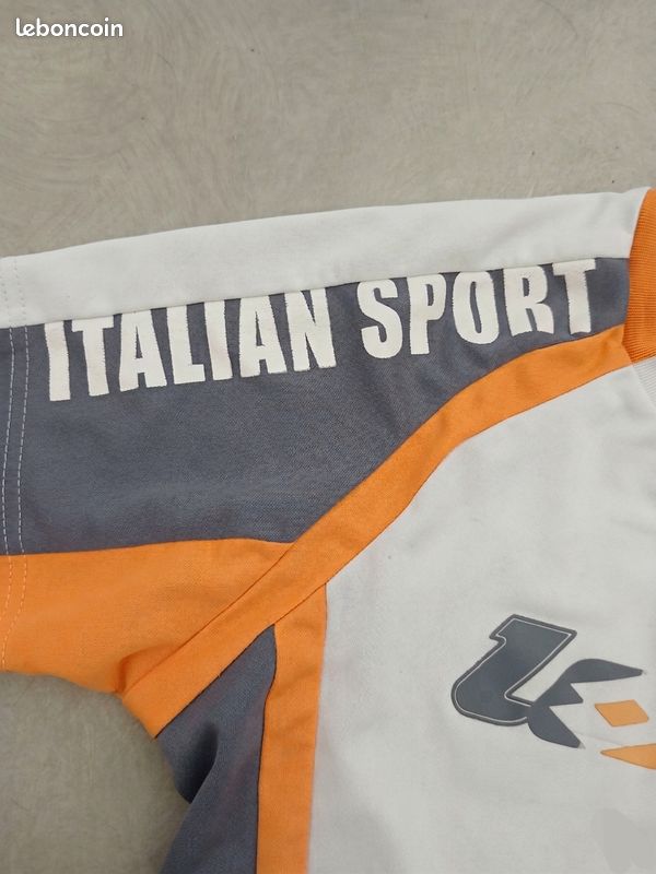 Hot maillot de foot collector on Sale Maillots de foot vintage authentiques The Hot maillot de foot collector on Sale Maillots de foot vintage authentiques The