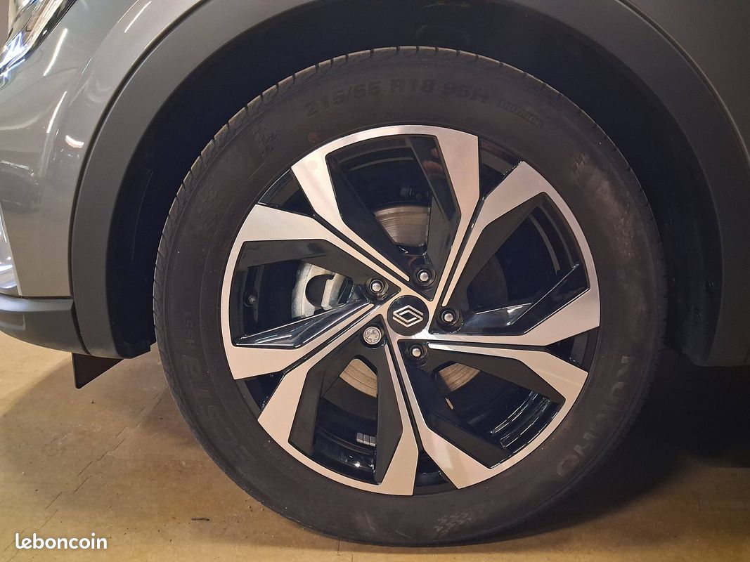 RENAULT Arkana E-Tech 145 - 23 Techno (image 9)