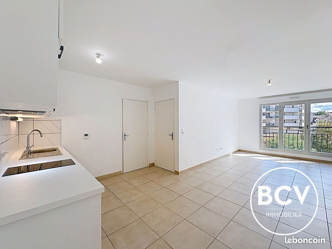 Appartement 2 pièces 47 m² · à Lucé · 47 m² · 610 €