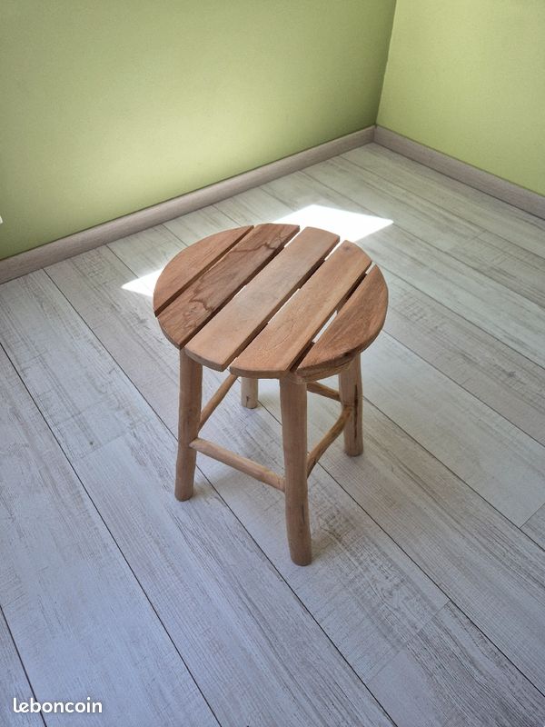 Tabouret en bois (image 3)