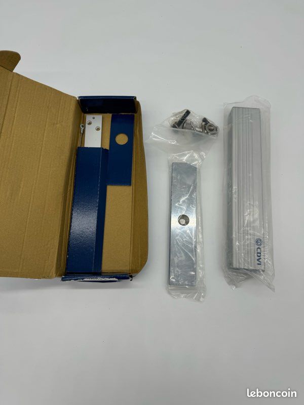 Ventouse lumineuse CDVI Neuve (image 1)