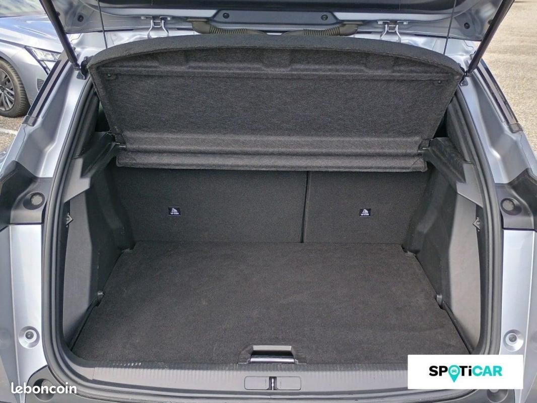 Peugeot 2008 PureTech 100 S&S BVM6 Style (image 6)