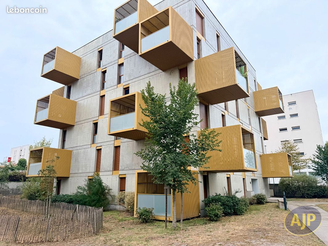 Appartement 2 pièces 43 m² · à Lormont · 43 m² · 165 850 €