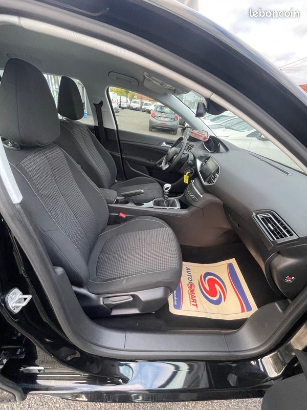 PEUGEOT 308 1,5 HDI 100 AFFAIRE 2019 132000KMS 1èreMAIN 3990E TVA RÉCUPÉRABLE (image 9)