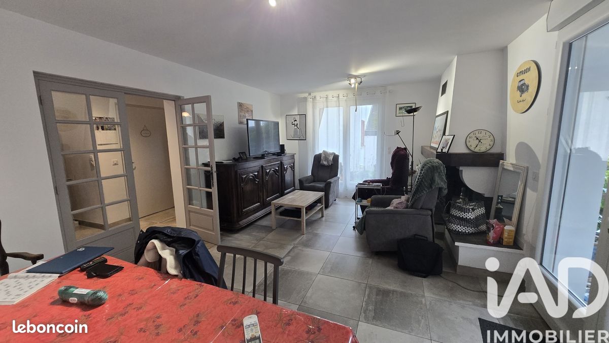 Appartement 4 pièces 96 m² · à Oloron-Sainte-Marie · 96 m² · 179 000 €