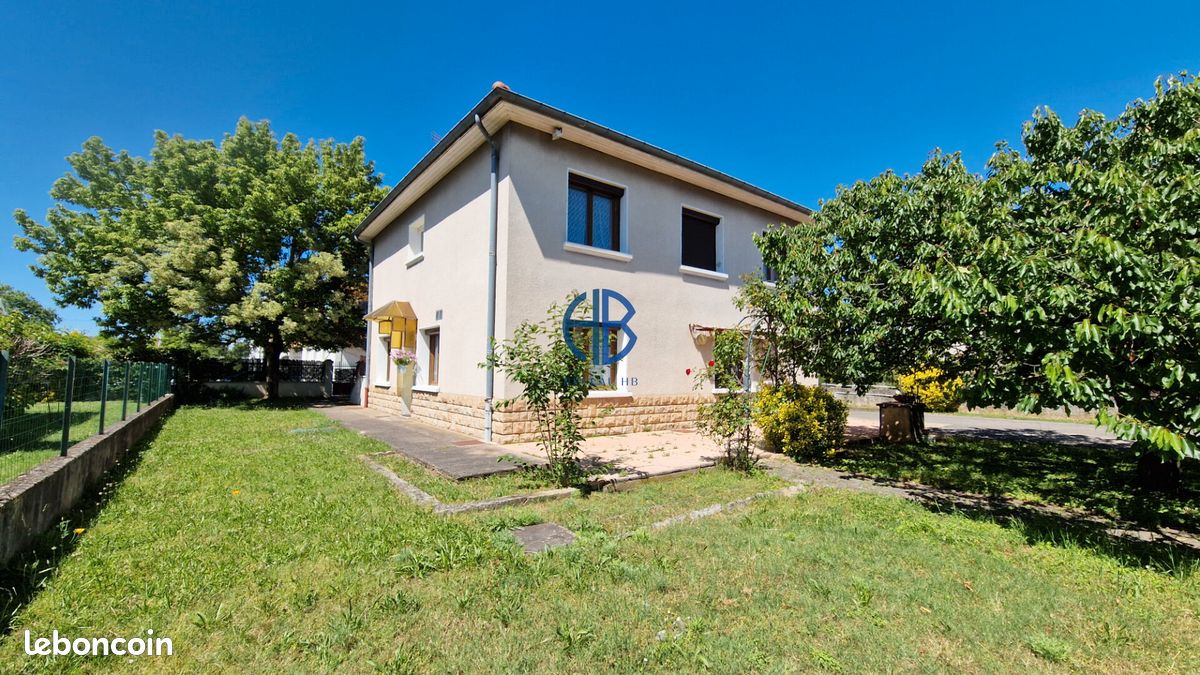 Maison 7 pièces 156 m² · à Vénissieux · 156 m² · 290 000 €