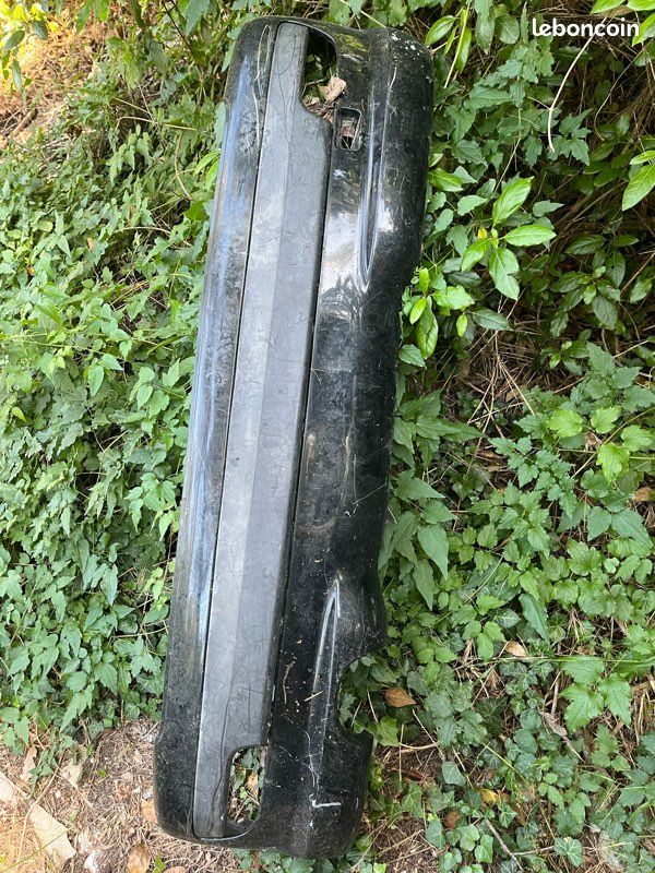 Pare choc arrière de peugeot 206 + (image 1)