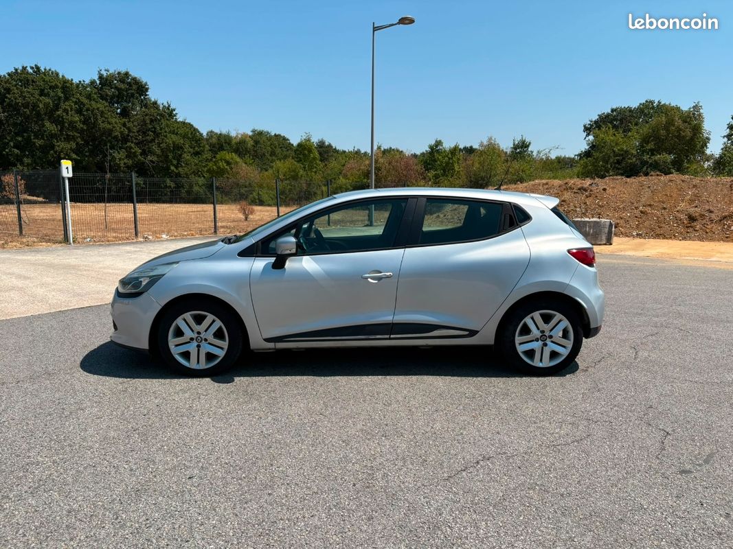 Renault clio lV 1.5dci 75ch Buissnes eco2 (image 5)