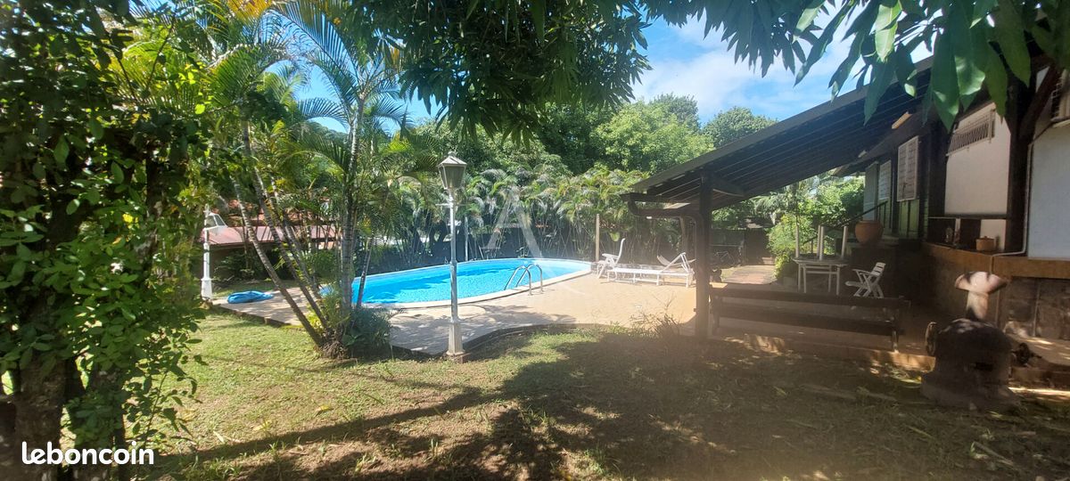 Maison 6 pièces 220 m² · à Cayenne · 220 m² · 2 640 €/mois