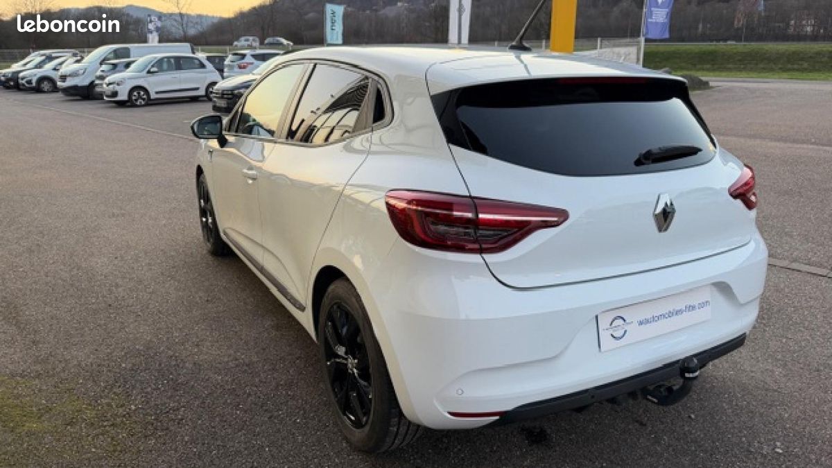 RENAULT CLIO 1.6 E-Tech Hybride - 140 - BVA multi-modes - 2021N V BERLINE Limited PHASE 1 (image 5)