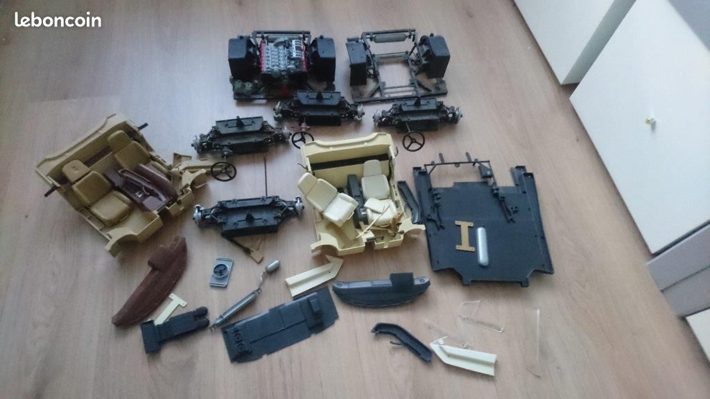 Pièces détachées Pocher 1/8 Porsche et F40 et Testararossa (image 7)