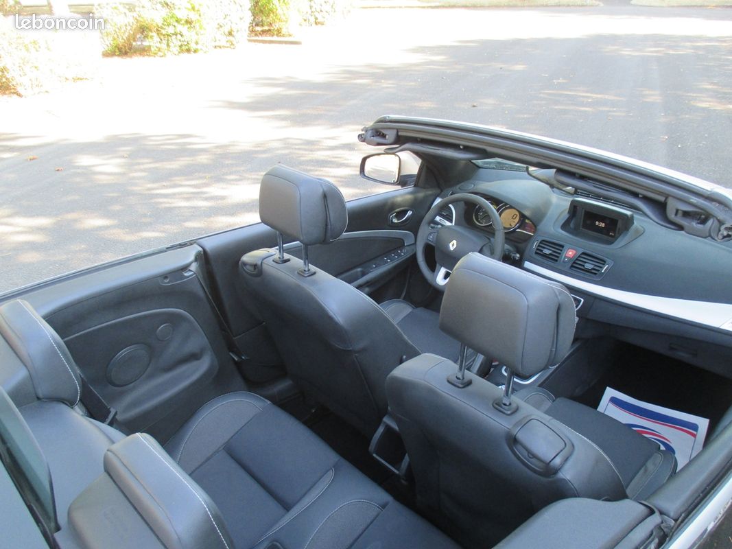Renault MEGANE III CC 1.5 DCI 110CH FAP DYNAMIQUE ECO² (image 13)