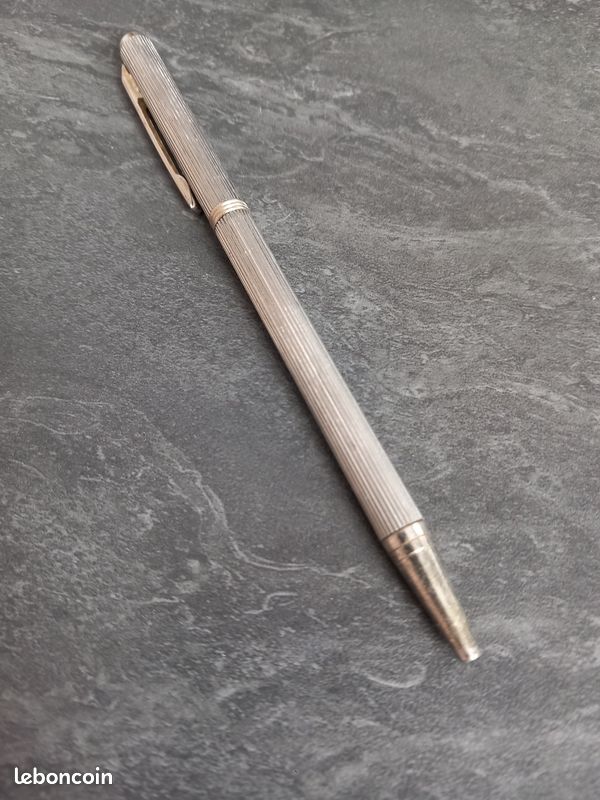 Stylo Vintage En Argent Signé Gilles D'Arley - Occasion - Plaqué Argent Ou Argent Massif