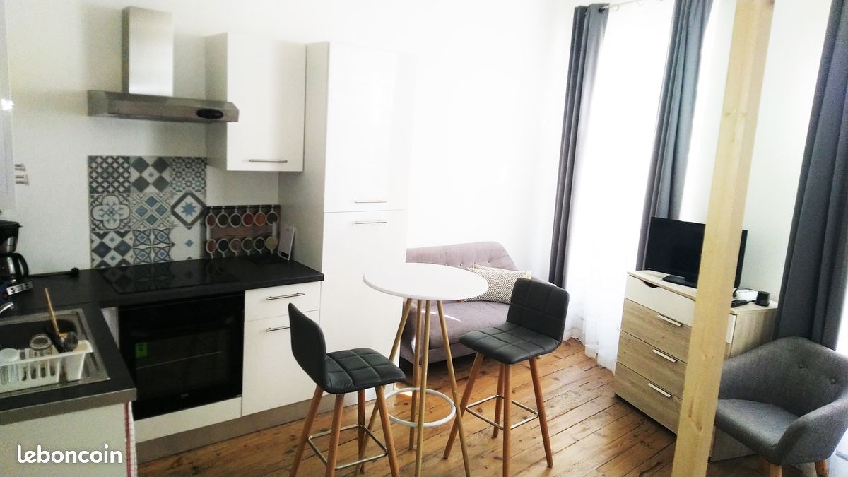 Appartement 1 pièce 24 m² · à Niort · 24 m² · 535 €