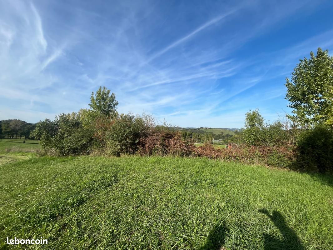 Terrain 1 570 m² Allassac (image 2)