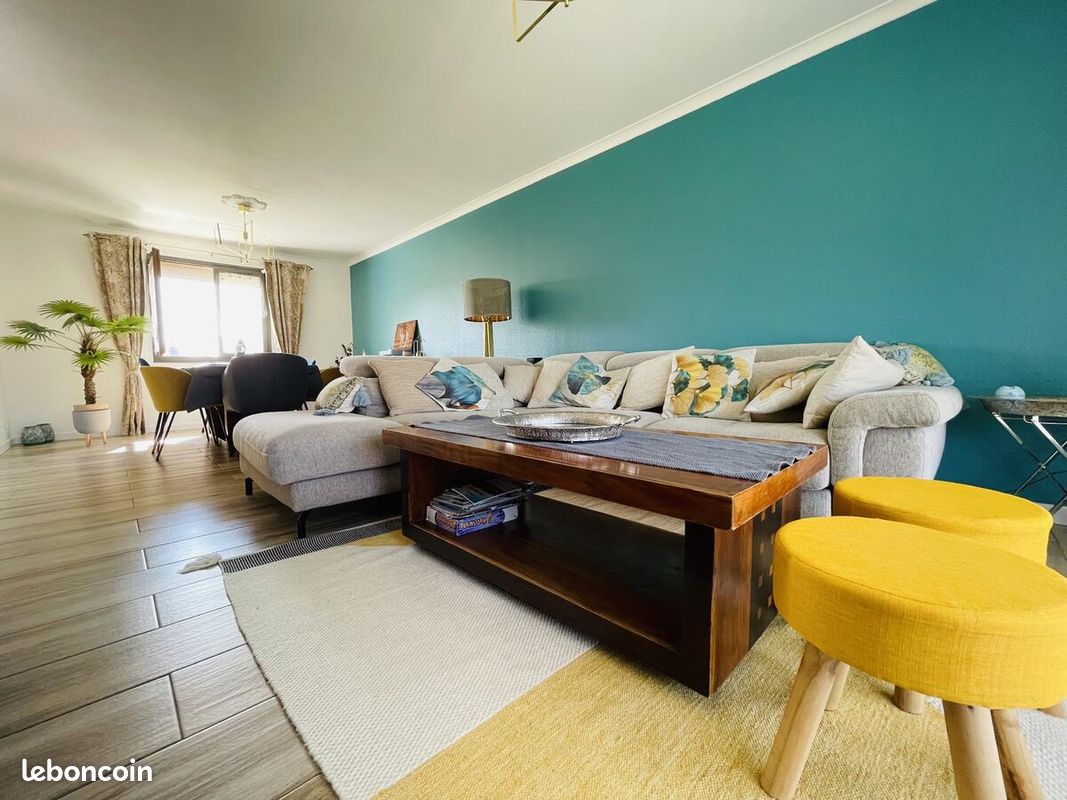 Maison 7 pièces 158 m² · à Crémieu · 158 m² · 359 000 €