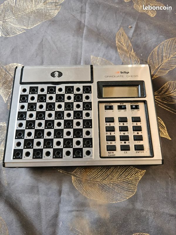 Vintage Jeu d'échecs électronique SCiSYS Graduate Chess (image 1)