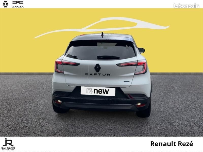 Renault Captur 1.6 E-Tech full hybrid 145ch esprit Alpine (image 6)