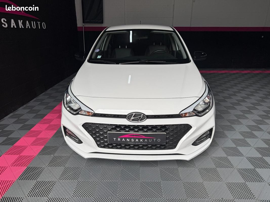 HYUNDAI i20 1.2 84 Intuitive (image 3)